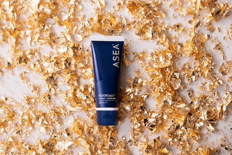 REDOXGold™ absorbs quickly for fast-acting comfort and soothing relief with lasting results. Push your body to the limits and take back control to keep doing what you love, powered by next-generation redox technology. - Apply directly to desired areas for